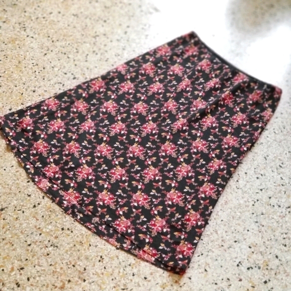 Max studio skirt - Picture 4 of 13